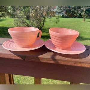 2 Vintage Hazel Atlas Platonite Moderntone Glass Pastel peach Cups and Saucers